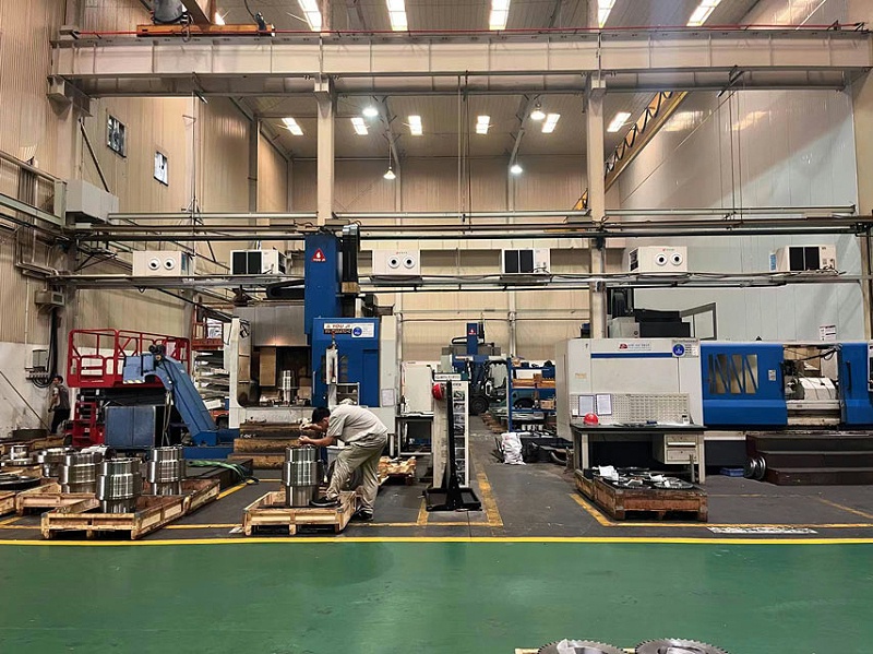 齒輪廠車間降溫使用工業(yè)蒸發(fā)冷省電空調(diào)，用電量只需傳統(tǒng)空1/6